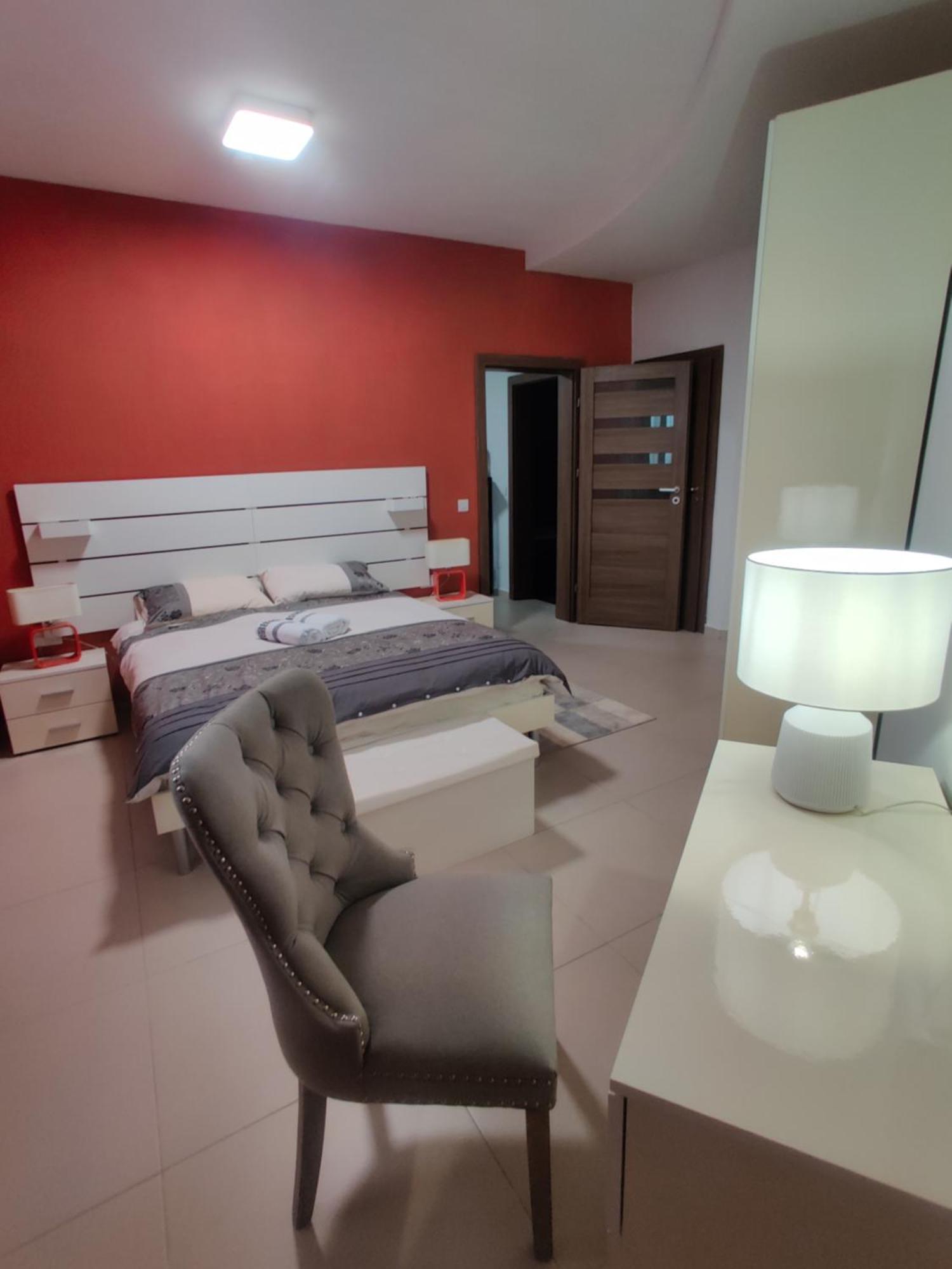 Depiro Point Deluxe - Modern, Designer Apartment 2 Minutes Away From Popular Sliema Seafront Ngoại thất bức ảnh